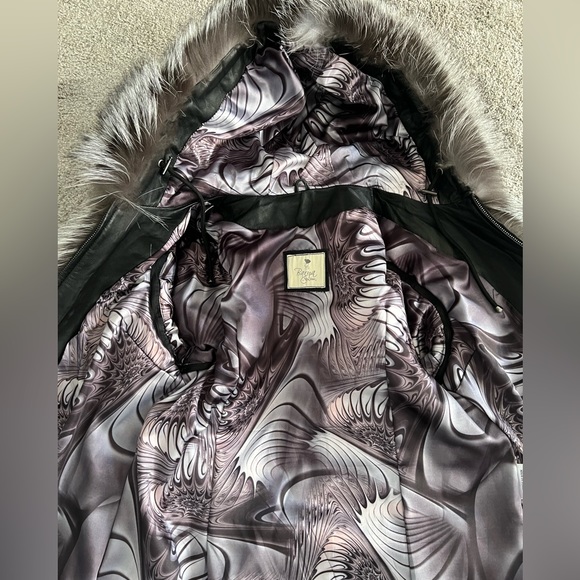 Leather jacket - Picture 9 of 10